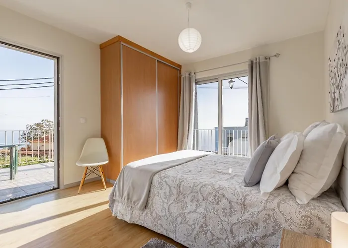 Angela- Madeira Group Calheta (Madeira)