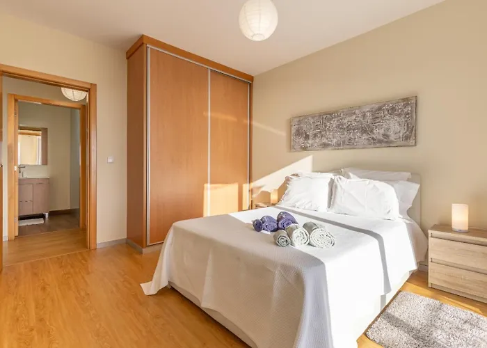 Angela- Madeira Group בית נופש *