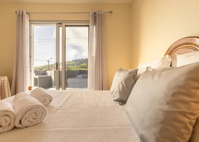 Angela- Madeira Group Holiday home Calheta (Madeira)