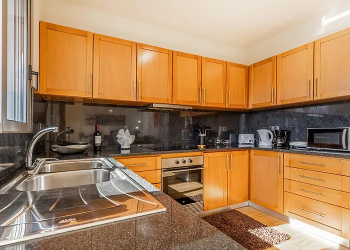 Angela- Madeira Group Holiday home Calheta (Madeira)