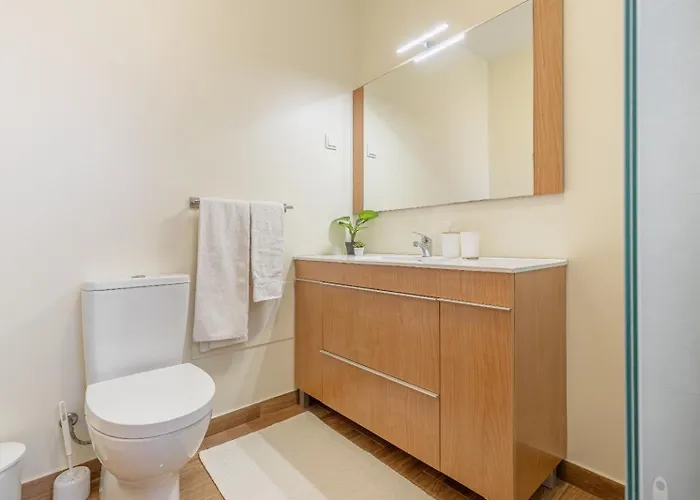 Angela- Madeira Group